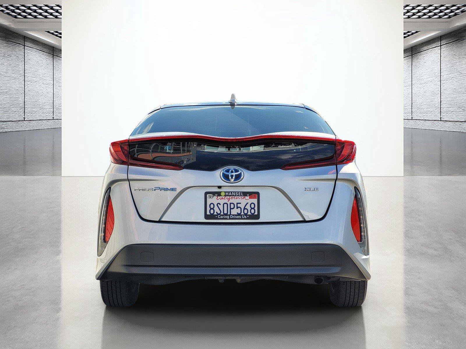 Used 2020 Toyota Prius Prime XLE FWD image 5