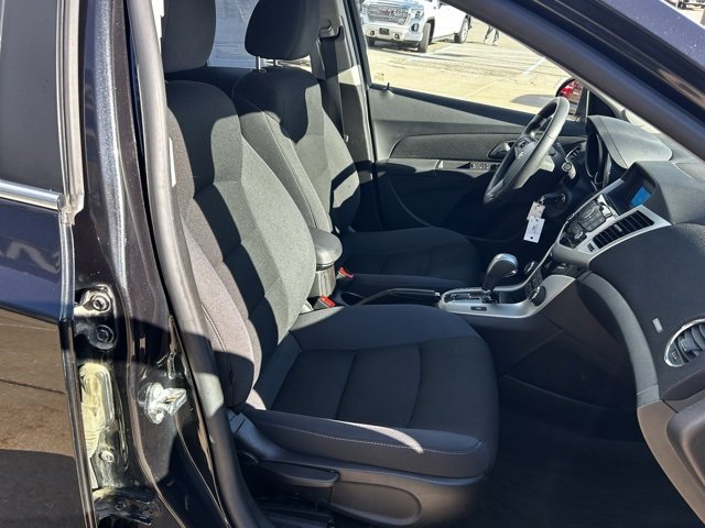 Used 2015 Chevrolet Cruze LT image 17