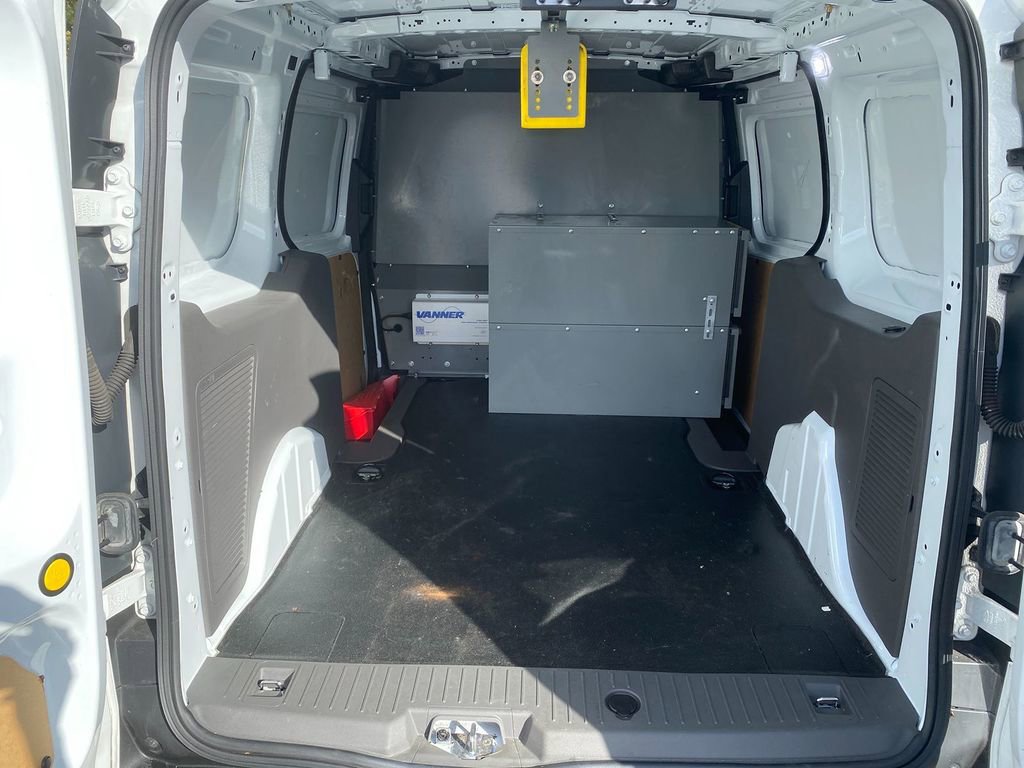 Used 2020 Ford Transit Connect XL image 26