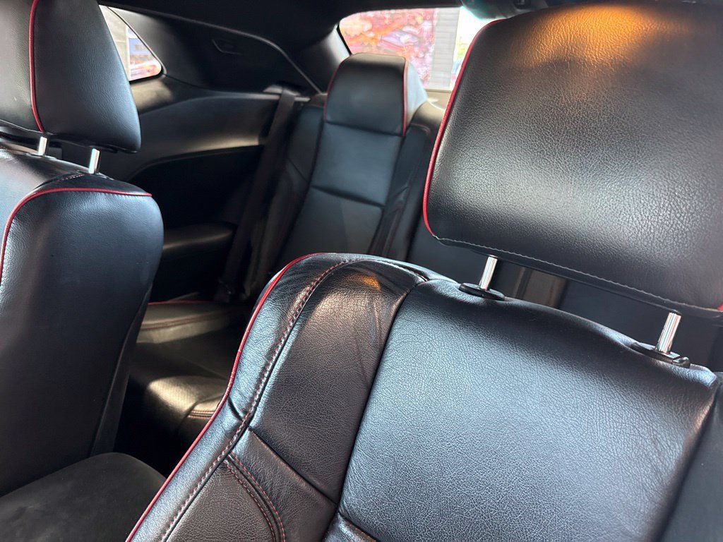 Used 2022 Dodge Challenger R/T Scat Pack RWD image 12