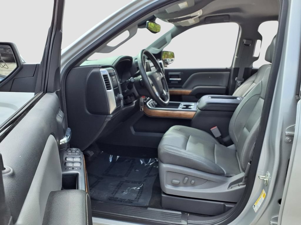 Used 2016 Chevrolet Silverado 1500 LTZ w/ Texas Edition RWD image 31