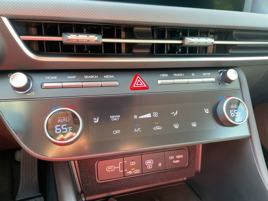 New 2025 Hyundai Sonata SEL image 43