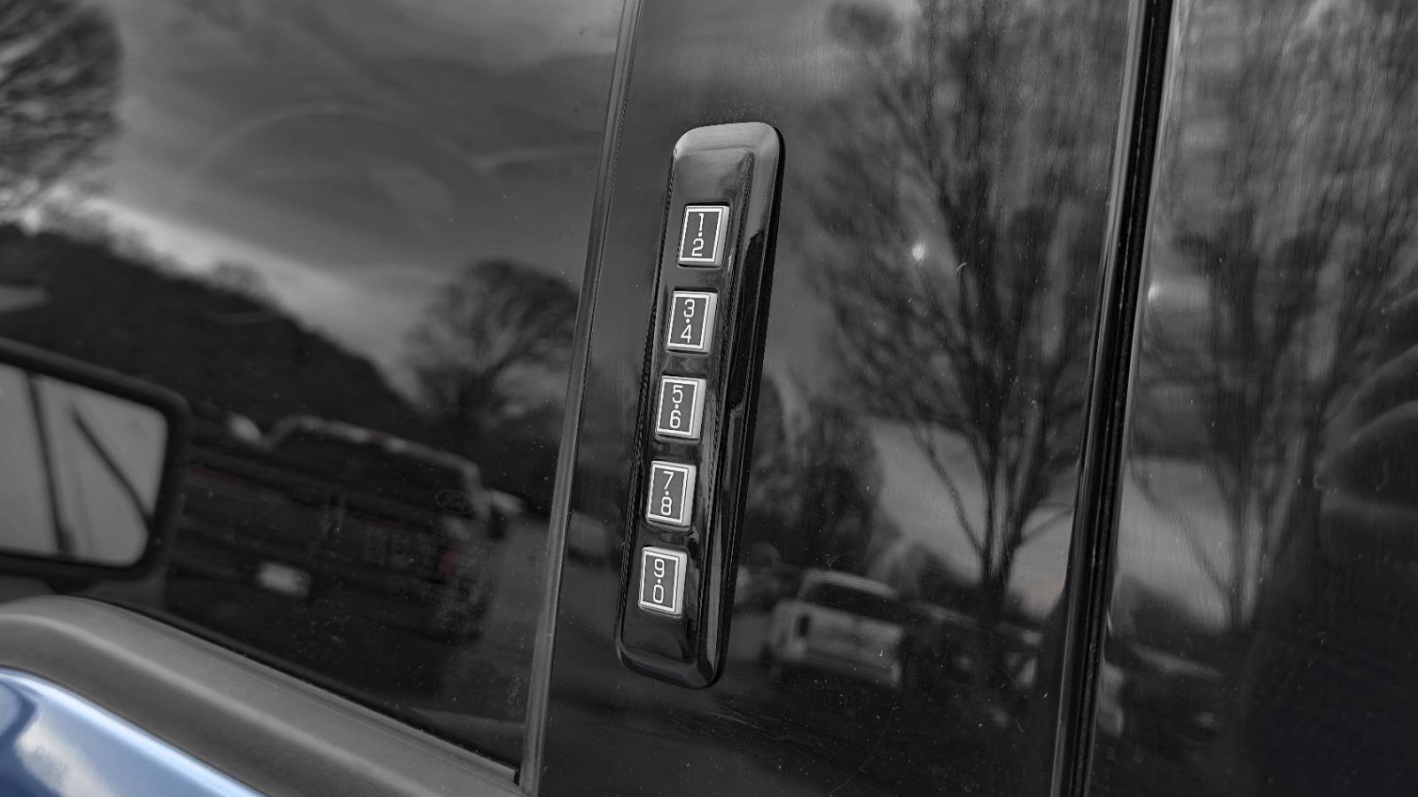 Certified 2021 Ford F150 Raptor w/ Equipment Group 801A High image 8