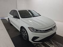 Used 2025 Volkswagen Jetta Sport FWD image 18