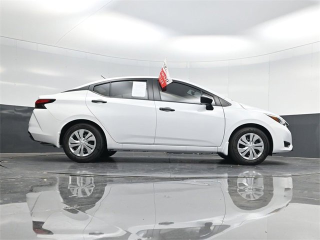 Used 2025 Nissan Versa S w/ Trunk Package image 48