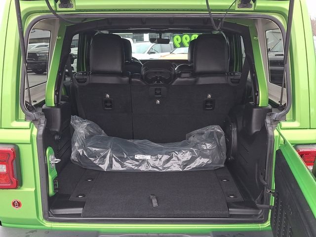 Used 2018 Jeep Wrangler Unlimited Sahara image 27