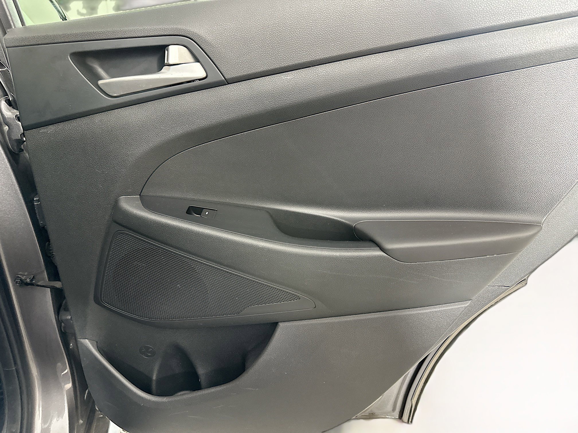 Used 2020 Hyundai Tucson Value FWD image 28
