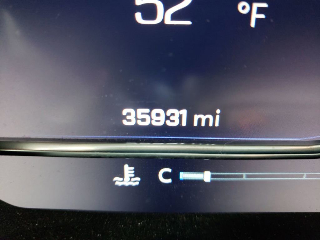 Used 2025 Chevrolet Silverado 1500 ZR2 w/ Technology Package image 17