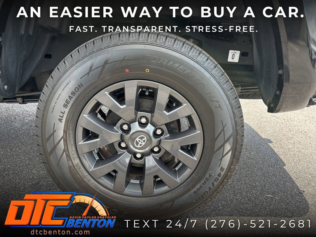 Used 2022 Toyota Tacoma SR5 w/ Technology Package RWD image 30