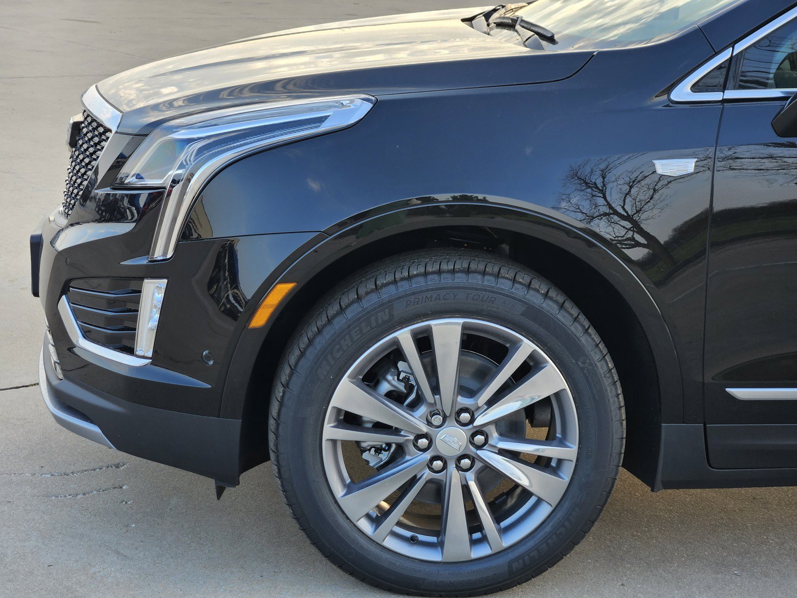 New 2026 Cadillac XT5 Premium Luxury w/ Driver Assist Package FWD image 6