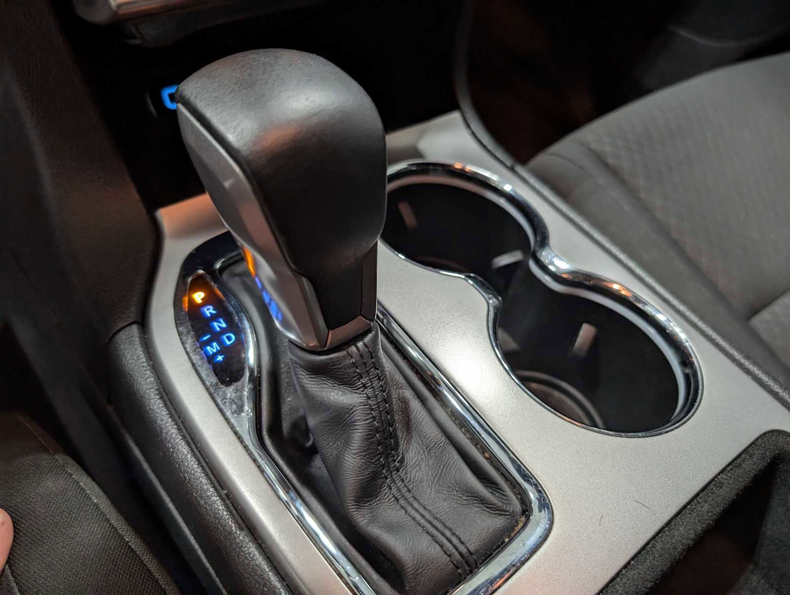 Used 2019 Jeep Grand Cherokee Laredo image 29