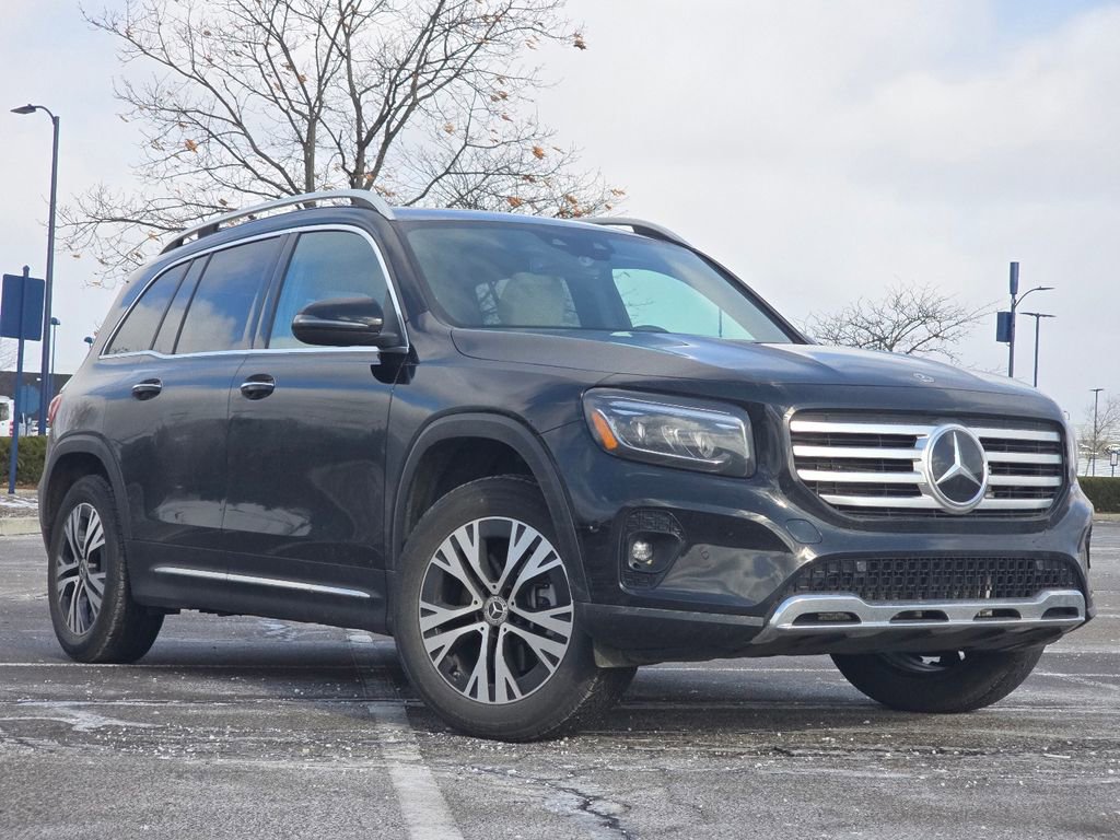 Used 2024 Mercedes-Benz GLB 250 GLB 250 image 1