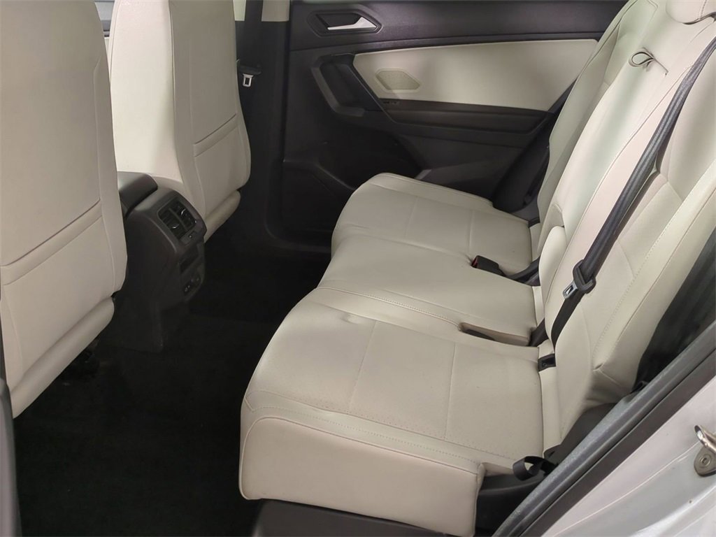Used 2019 Volkswagen Tiguan SE w/ Panoramic Sunroof Package image 47