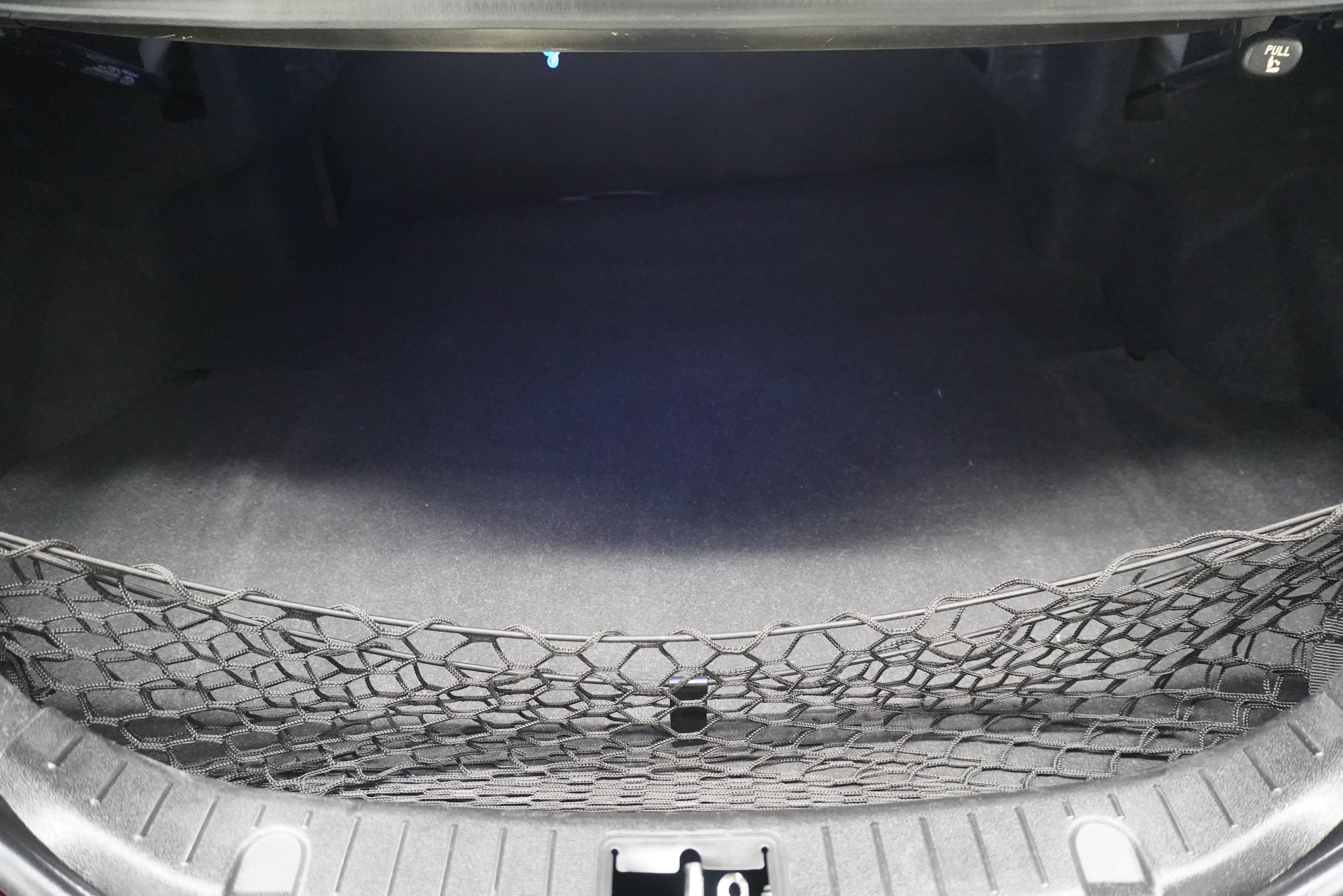 Used 2013 Hyundai Genesis 3.8 RWD image 19