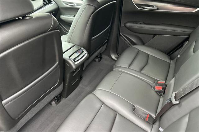 Certified 2024 Cadillac XT6 Luxury image 12