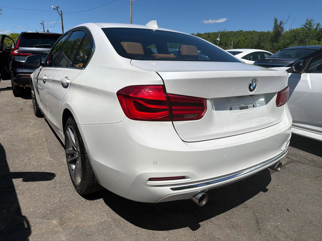 Used 2018 BMW 340i xDrive Sedan AWD/4WD image 10