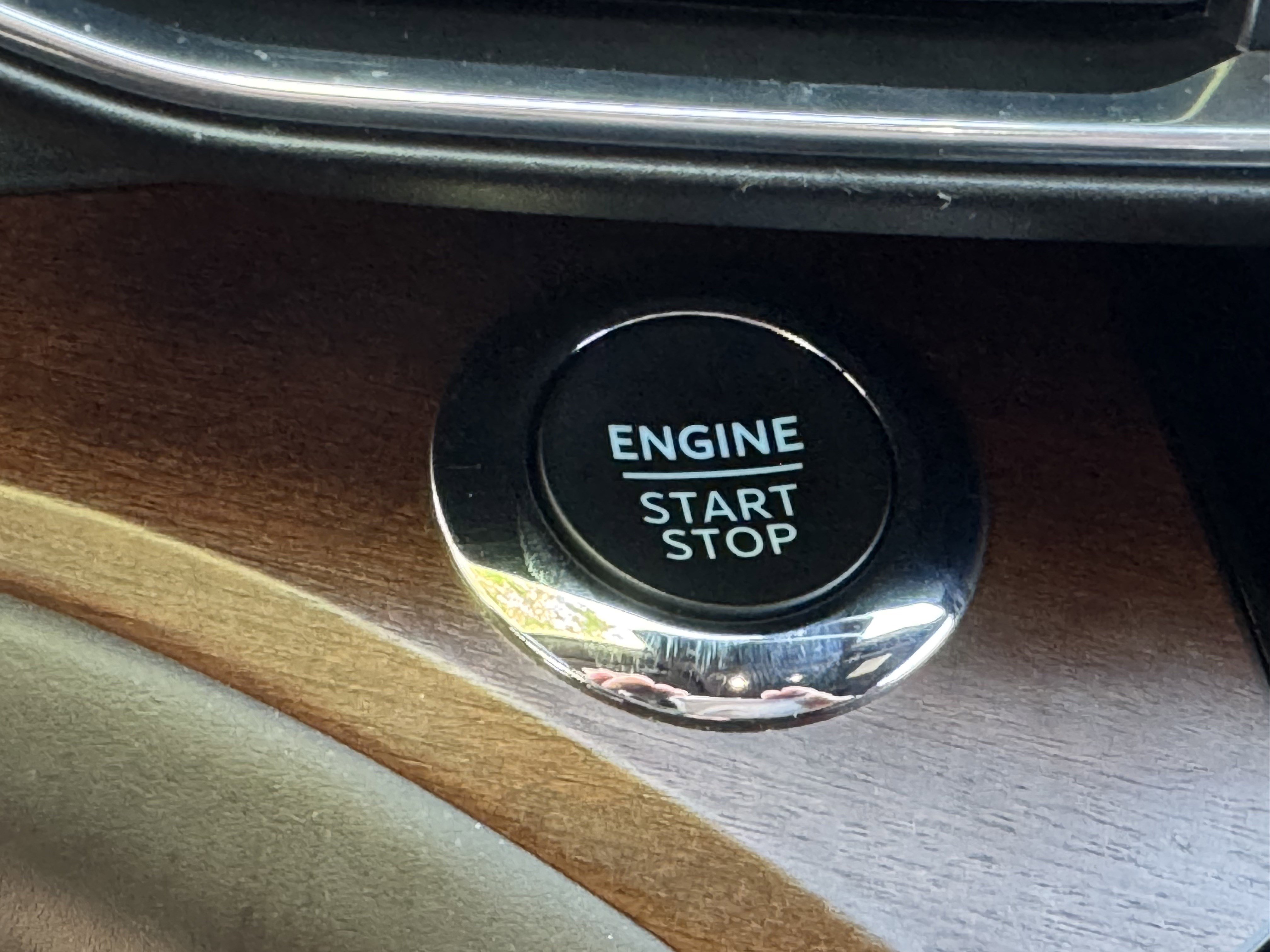 Certified 2022 Ford Explorer King Ranch w/ Technology Package image 24