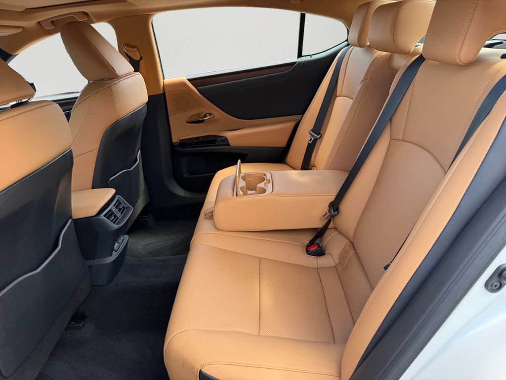 Certified 2025 Lexus ES 350 w/ Premium Package FWD image 10