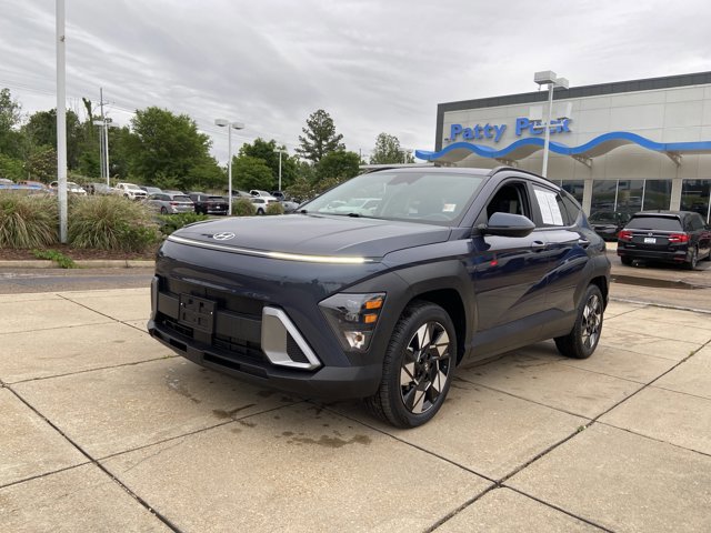 Used 2025 Hyundai Kona SEL FWD image 5
