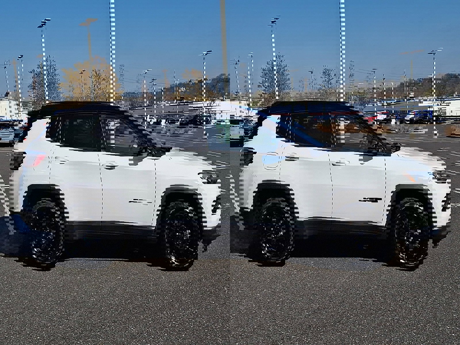 Used 2023 Jeep Compass Latitude w/ Sun and Sound Group image 7