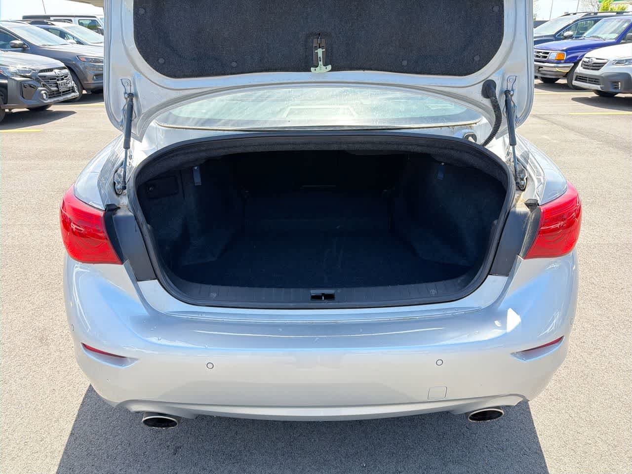 Used 2016 INFINITI Q50 Premium w/ Driver Assistance Package AWD/4WD image 36