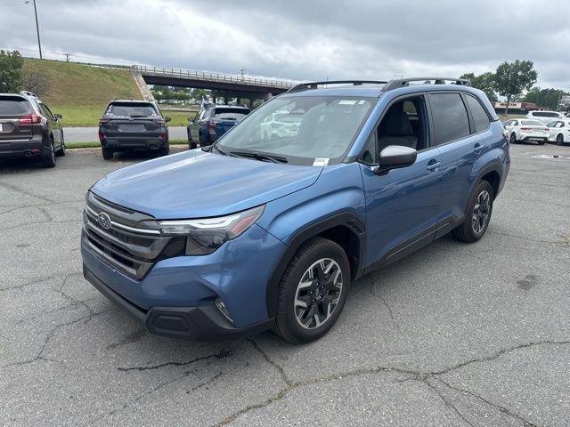 Used 2025 Subaru Forester Premium w/ Convenience Package #1 AWD/4WD image 3