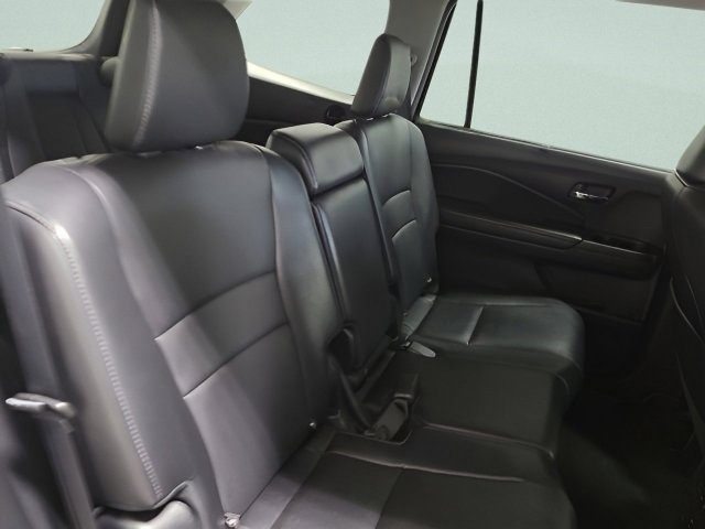 Used 2018 Honda Pilot Touring image 21