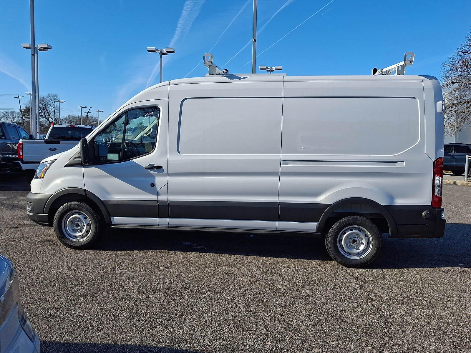 New 2025 Ford Transit 250 148 Medium Roof w/ Load Area Protection Package image 4
