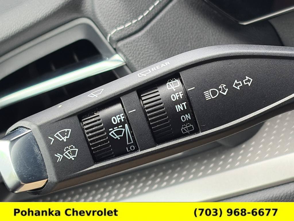 Certified 2025 Chevrolet Traverse LT w/ Driver Confidence Package AWD/4WD image 10