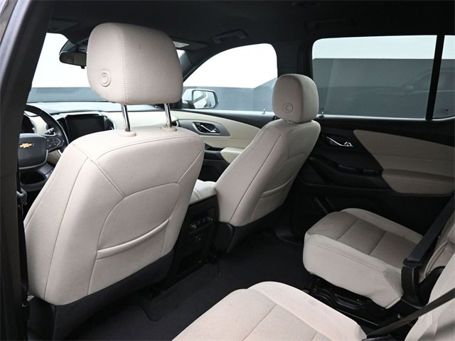 Used 2022 Chevrolet Traverse LT image 17