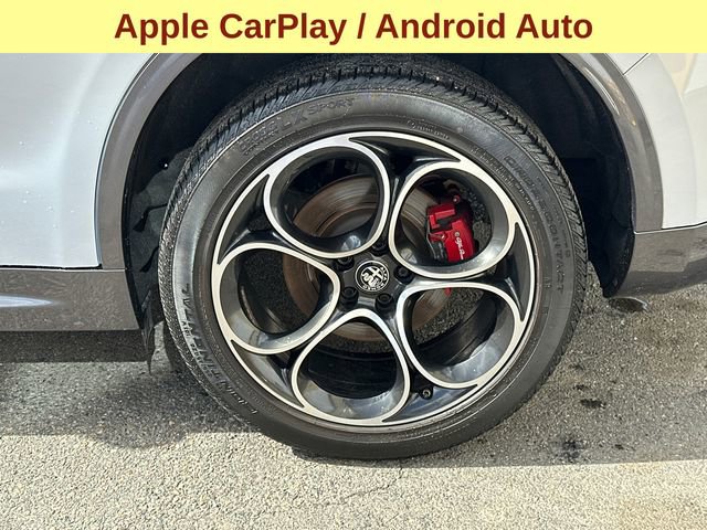 Used 2022 Alfa Romeo Stelvio Ti image 9