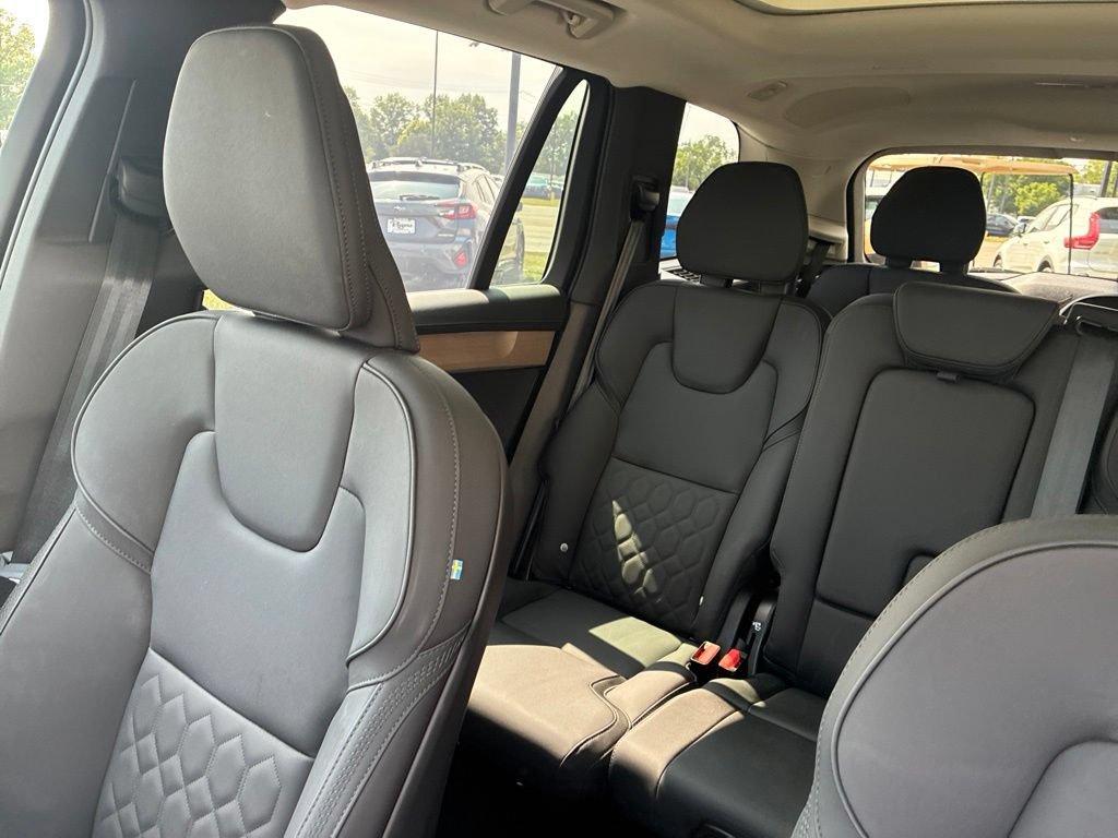 Certified 2026 Volvo XC90 B6 Plus AWD/4WD image 12