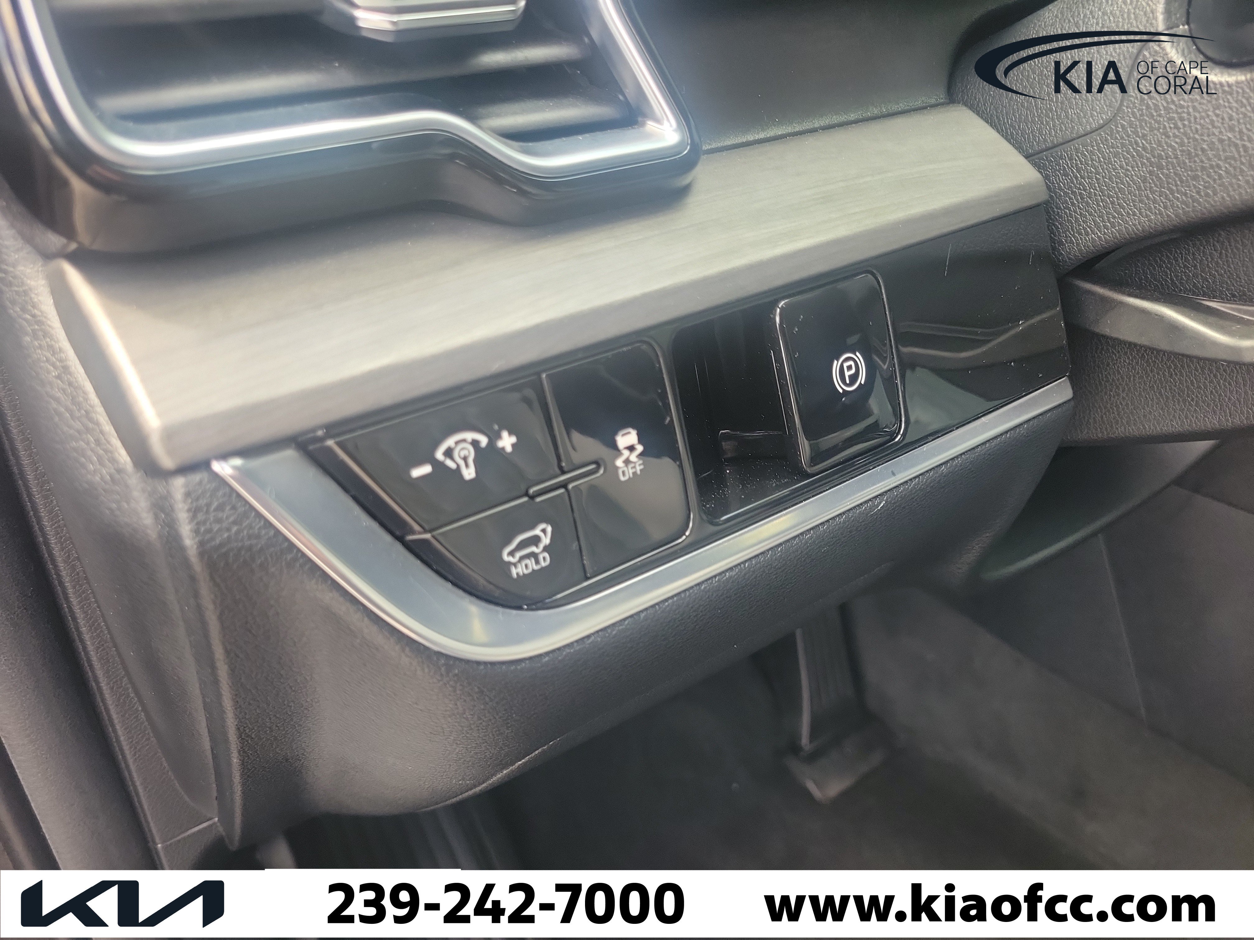 Certified 2023 Kia Sportage X-Line w/ X-Line Premium Package AWD/4WD image 29