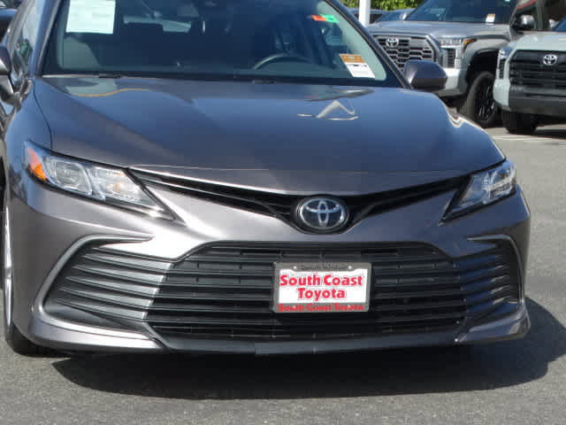 Used 2024 Toyota Camry LE FWD image 4
