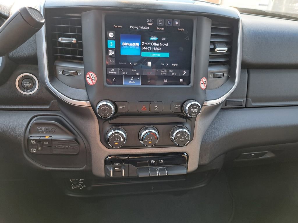 Used 2024 RAM 3500 Big Horn AWD/4WD image 17