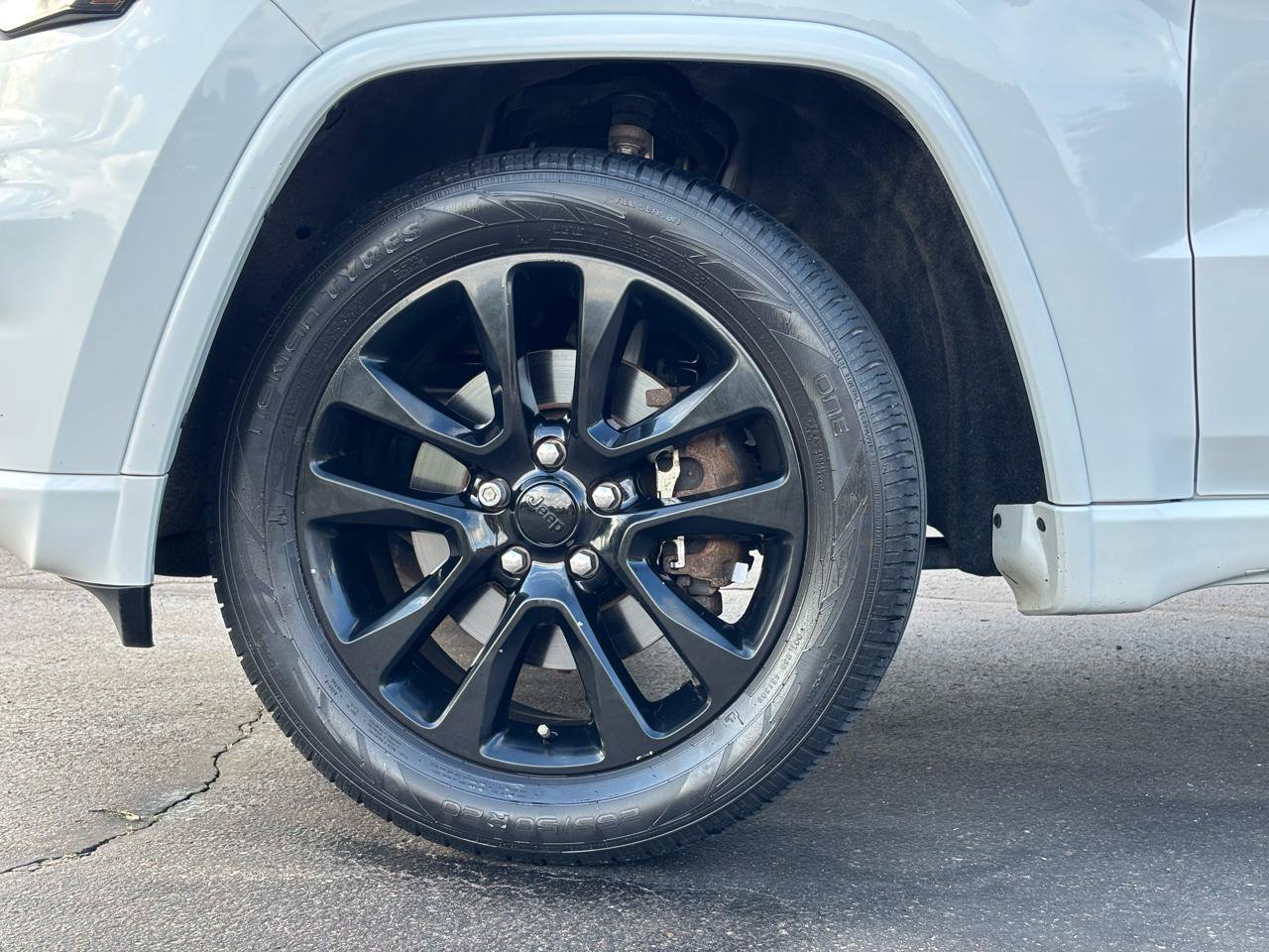 Used 2021 Jeep Grand Cherokee Altitude AWD/4WD image 52