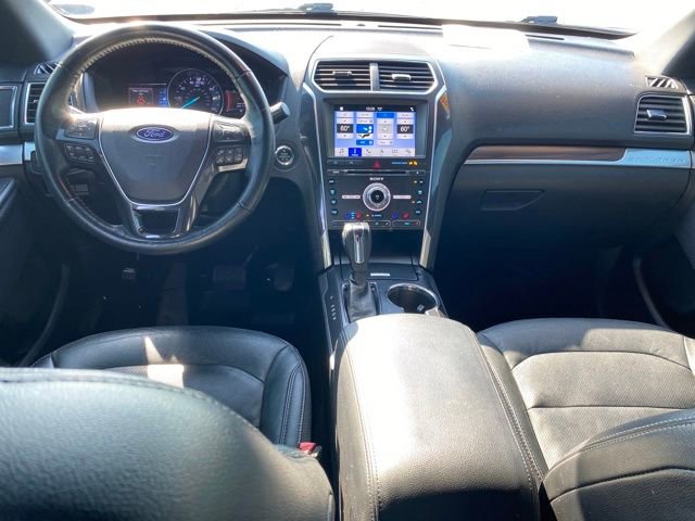 Used 2018 Ford Explorer Limited image 6