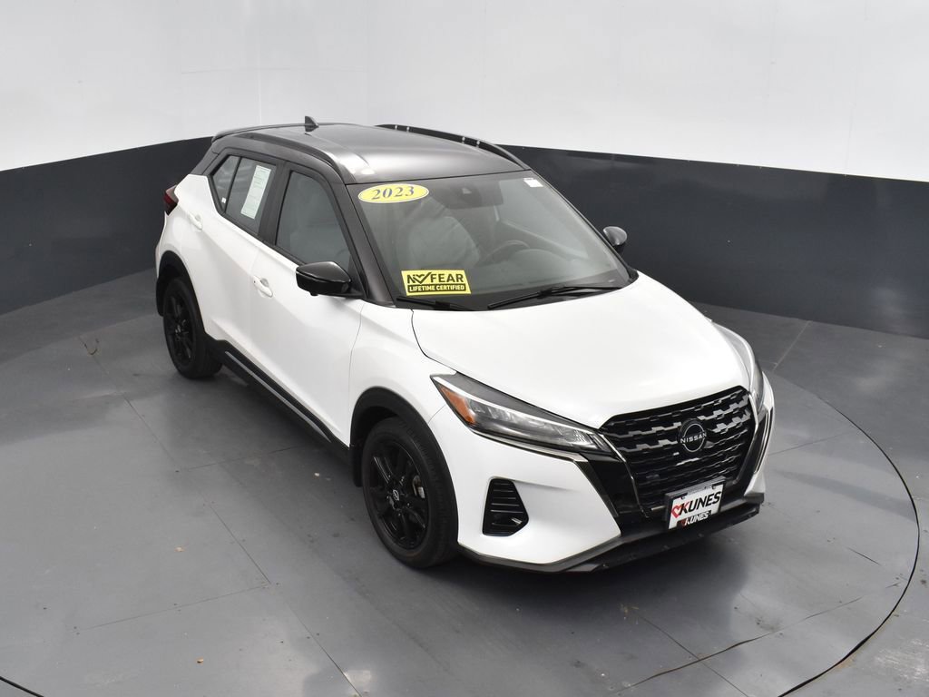 Used 2023 Nissan Kicks SR w/ SR Premium Package image 37