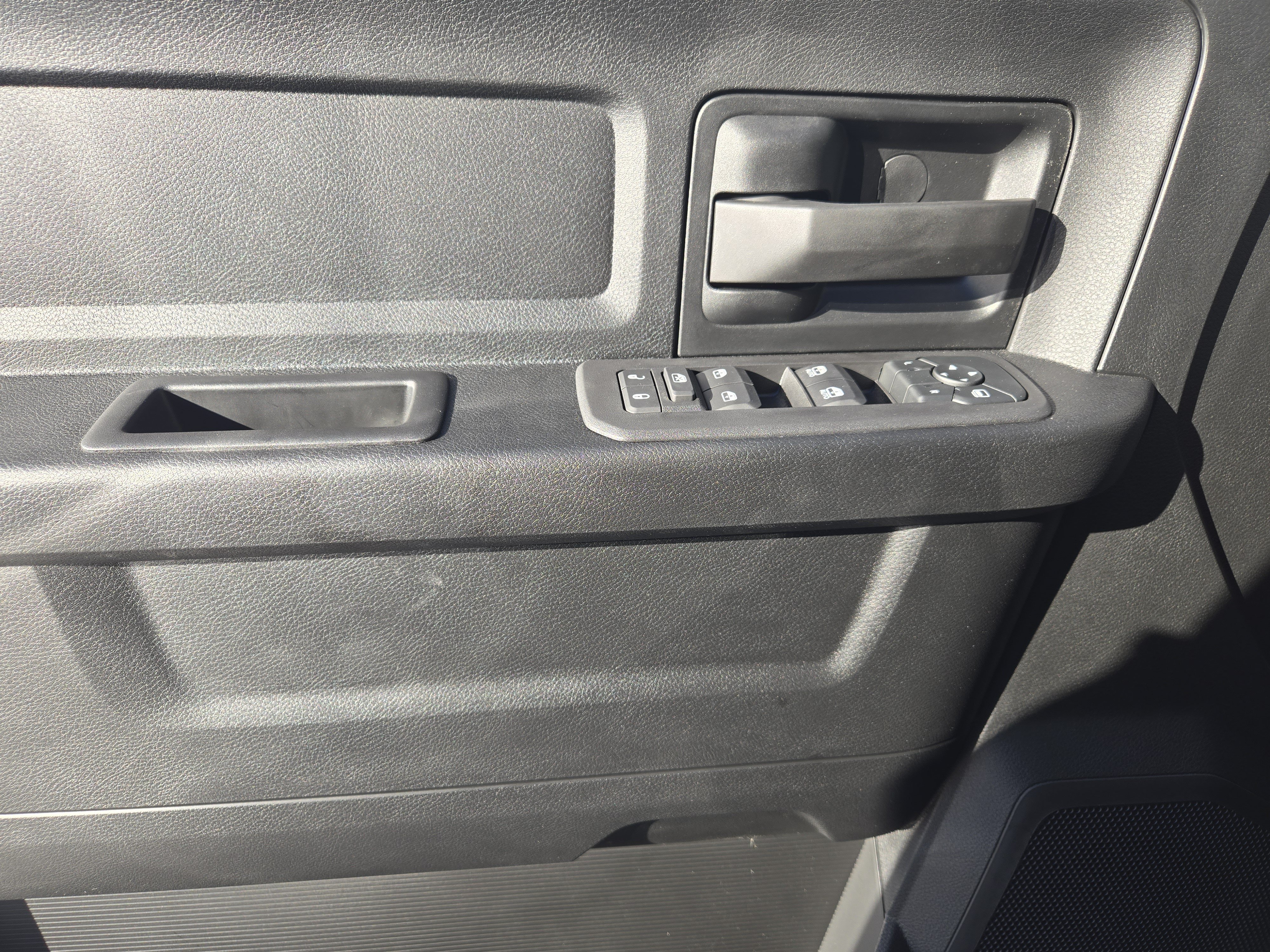 New 2026 RAM 2500 Tradesman AWD/4WD image 19