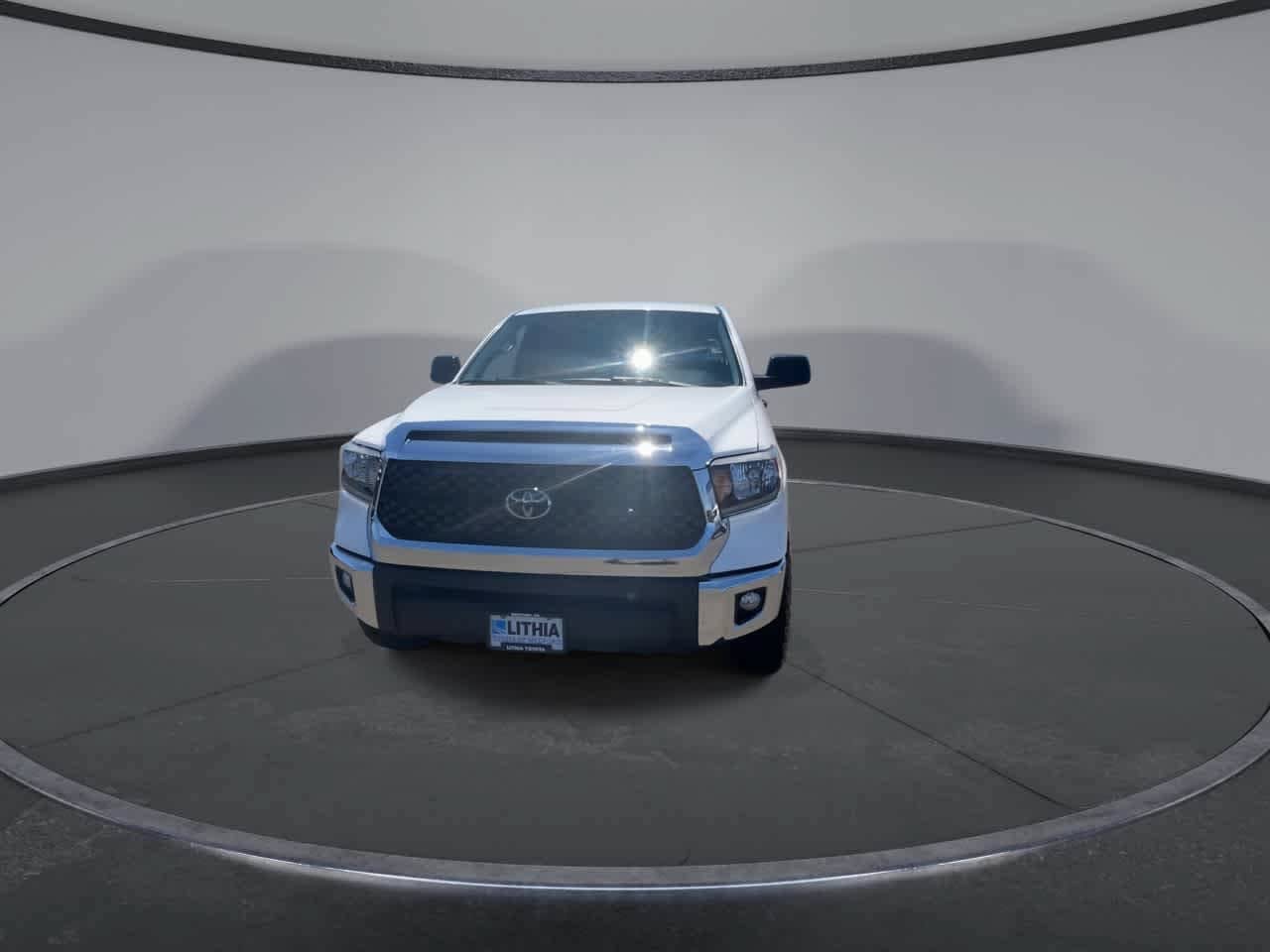 Certified 2021 Toyota Tundra 4x4 CrewMax image 3