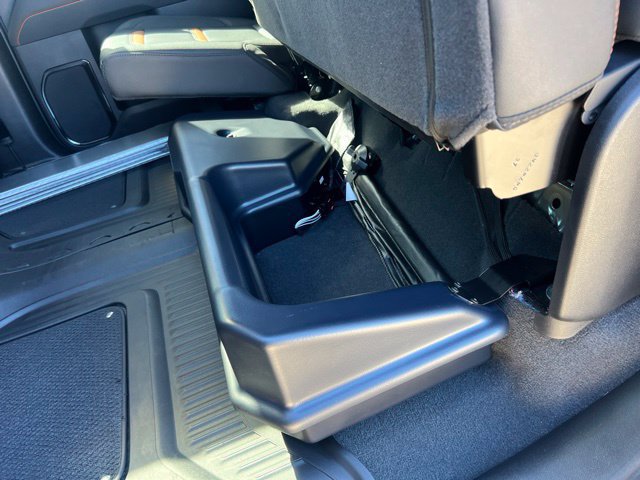 Used 2025 GMC Sierra 2500 AT4 w/ AT4 Premium Plus Package AWD/4WD image 20