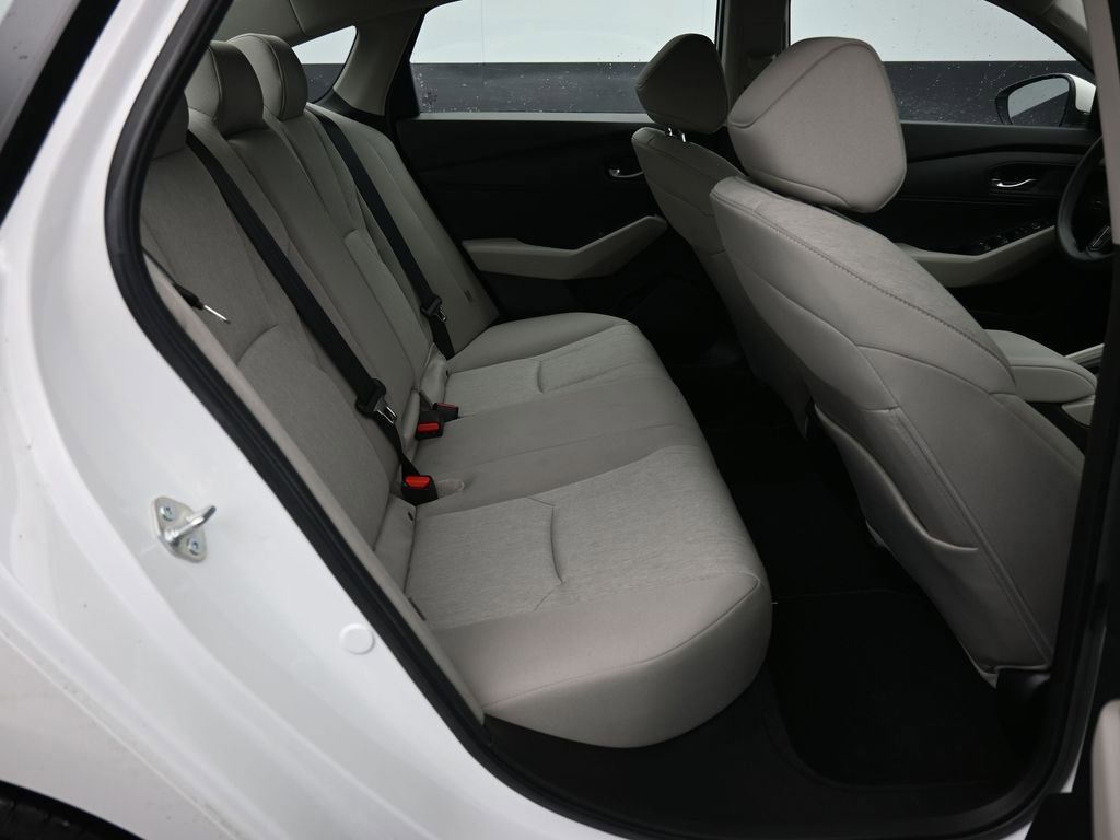 Used 2025 Honda Accord LX image 37