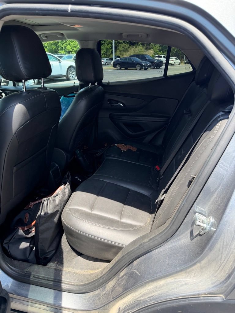 Used 2019 Buick Encore Essence FWD image 8