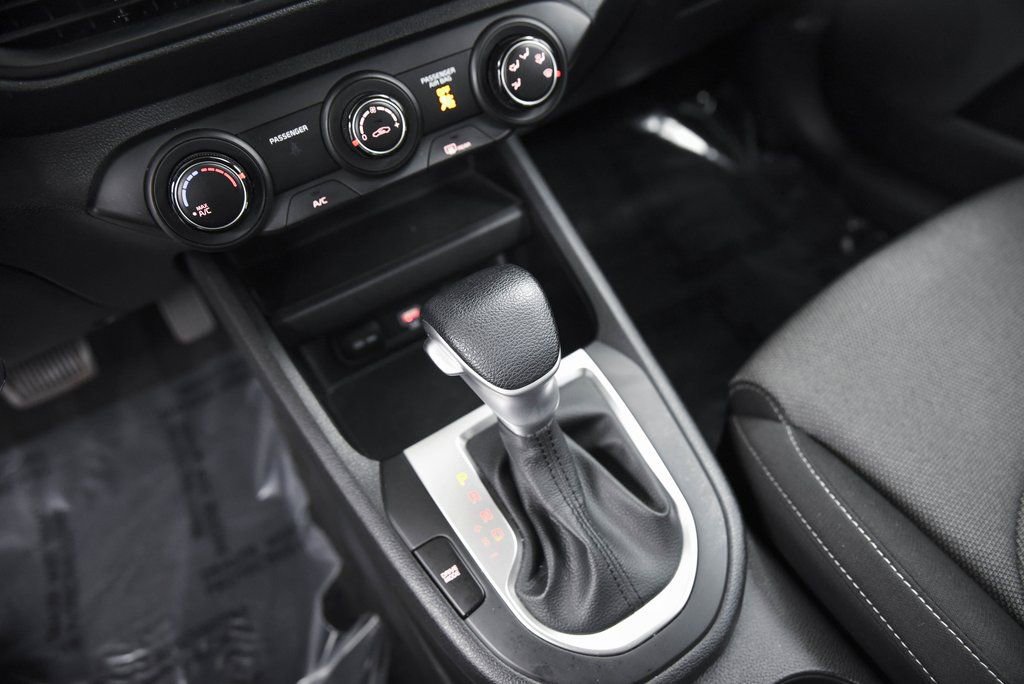 Used 2023 Kia Forte LXS w/ LXS Technology Package image 22