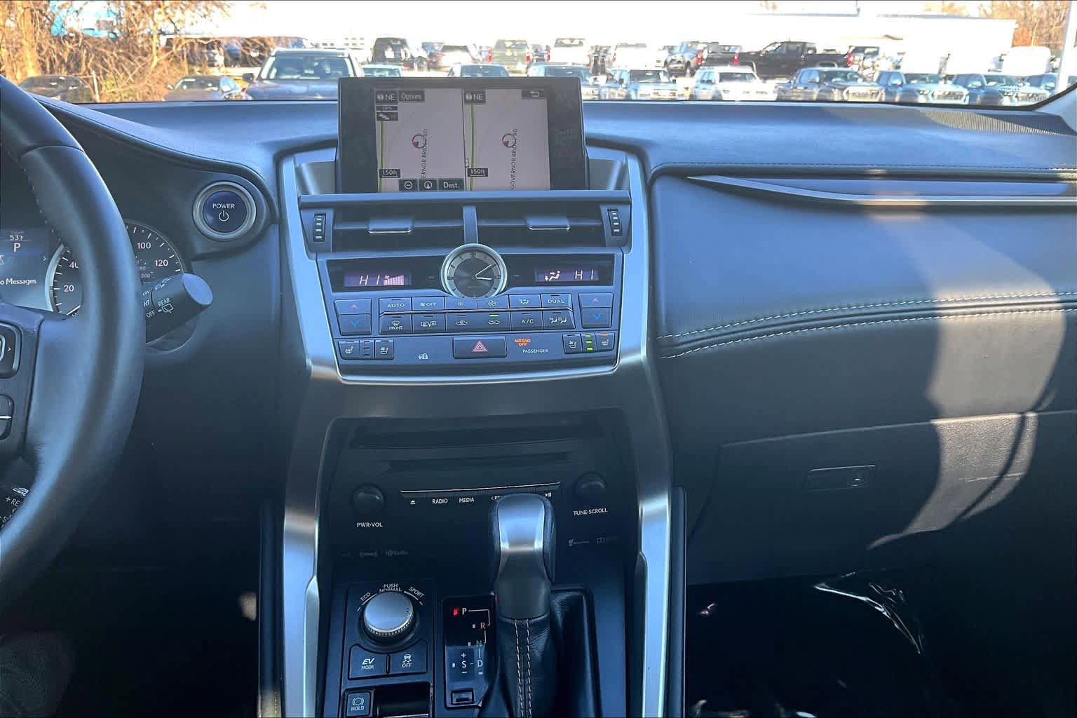 Used 2015 Lexus NX 300h AWD w/ Luxury Package image 37