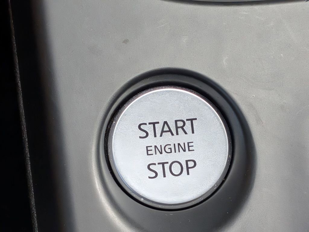 Used 2025 INFINITI QX50 Pure image 15