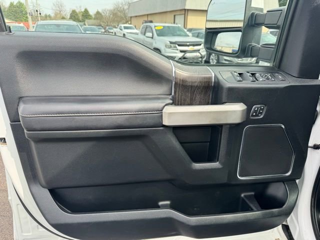 Used 2021 Ford F350 Lariat w/ Tremor Off-Road Package AWD/4WD image 26