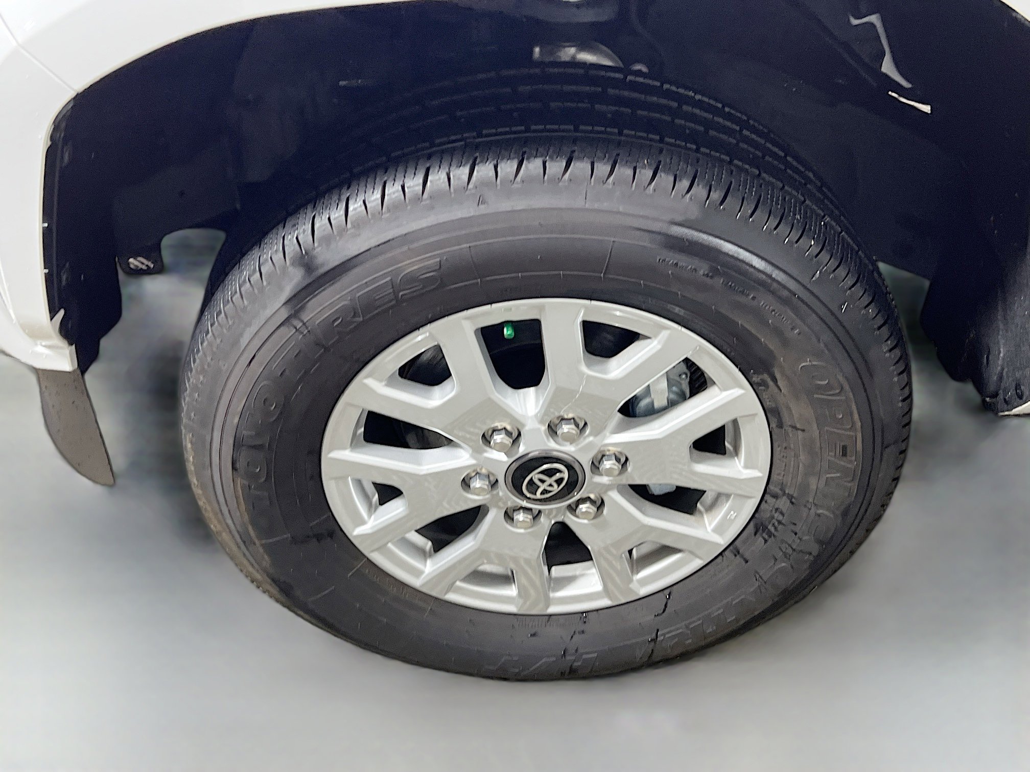 Used 2024 Toyota Tacoma SR5 image 14