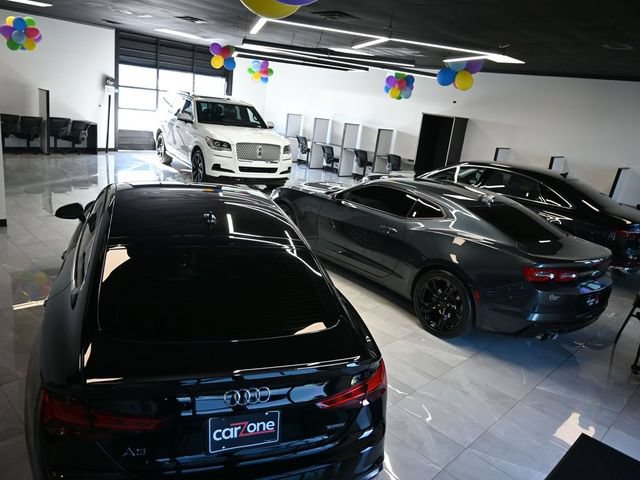 Used 2019 Ford Mustang GT Premium RWD image 6