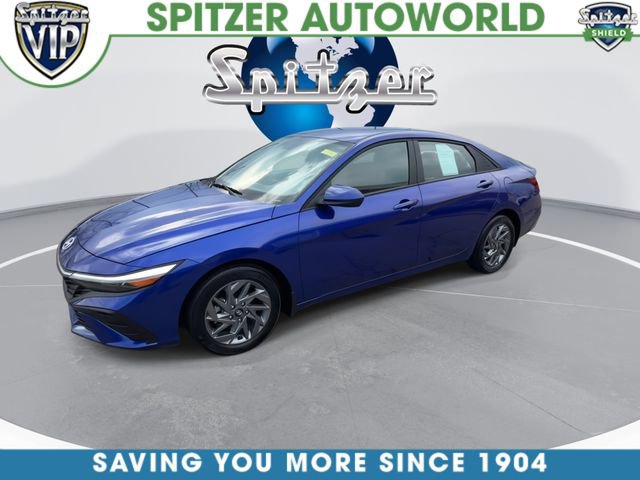 Used 2024 Hyundai Elantra SEL image 4